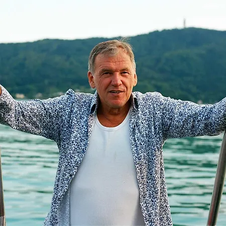 بيت ضيافة Alfred Wunder 3*